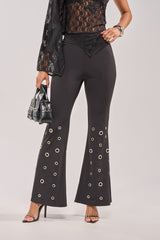 CHECK IT OUT GROMMET FLARE LEGGING