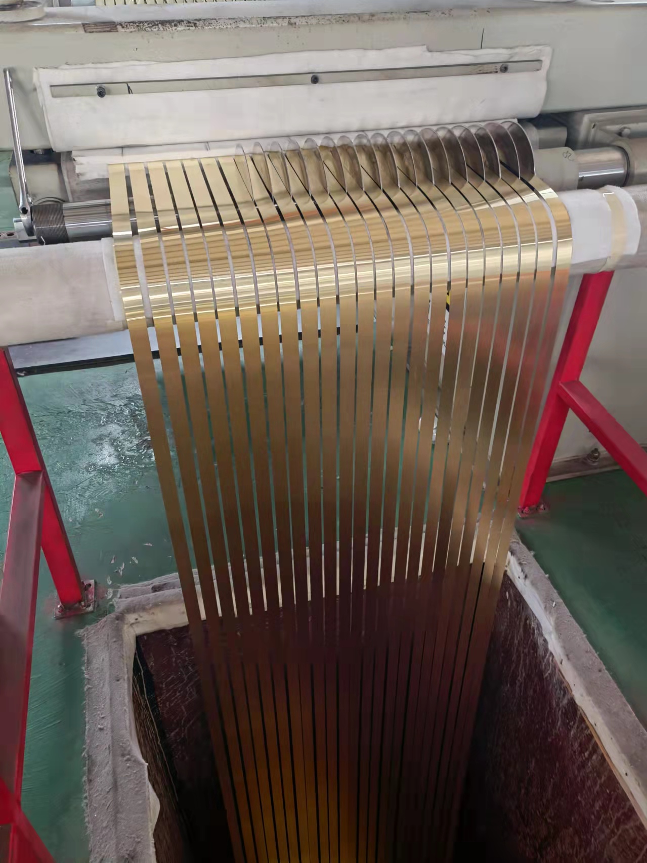 反腐敗一步不停歇、半步不退讓 反腐敗一步不停歇、半步不退讓