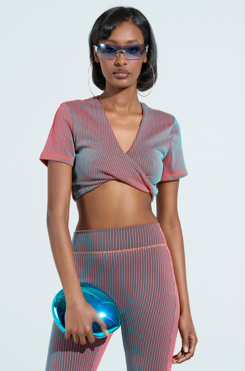 DOUBLE TAKE RIBBED TWISTED CROP TOP