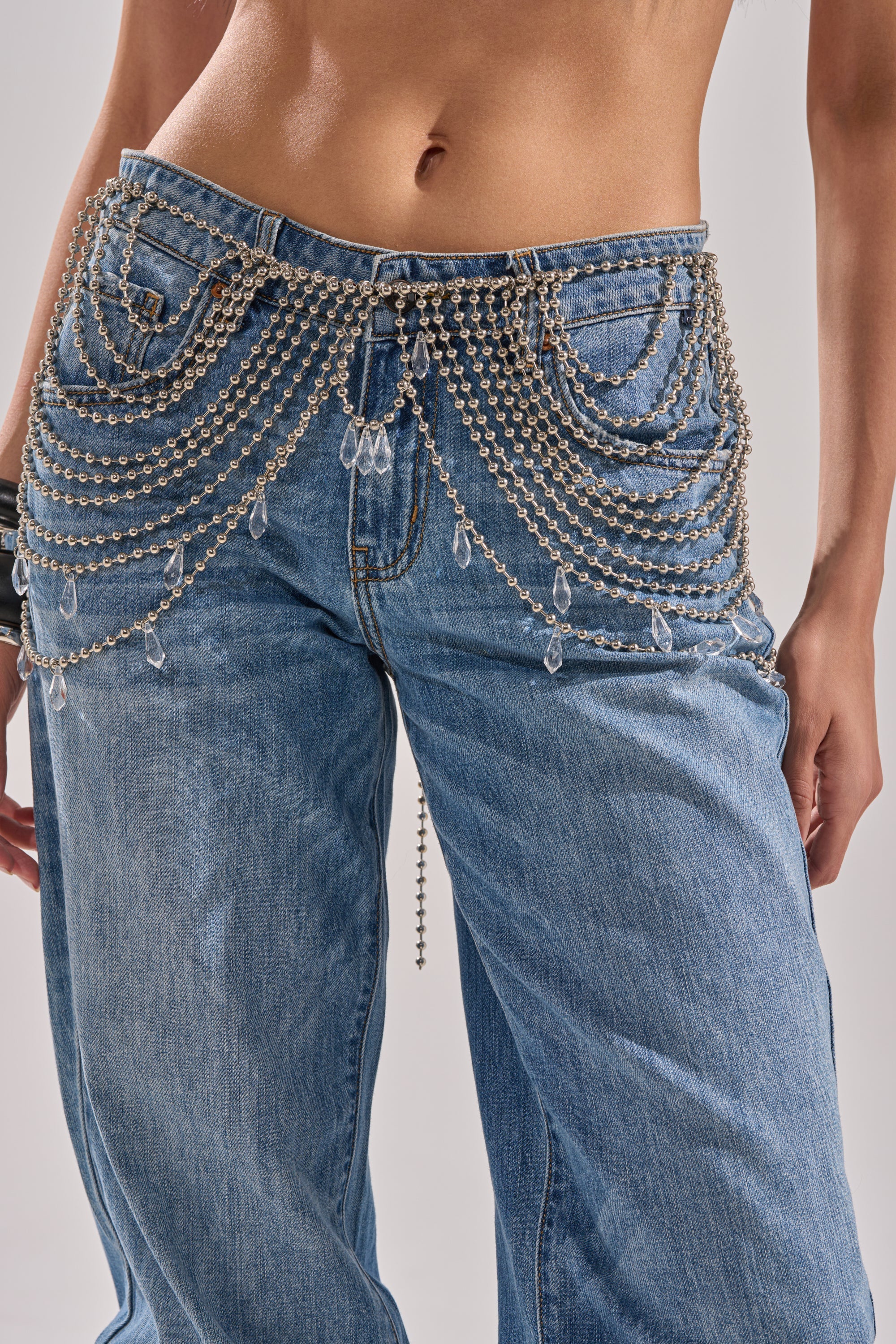 DRIPPIN CHAIN BELT
