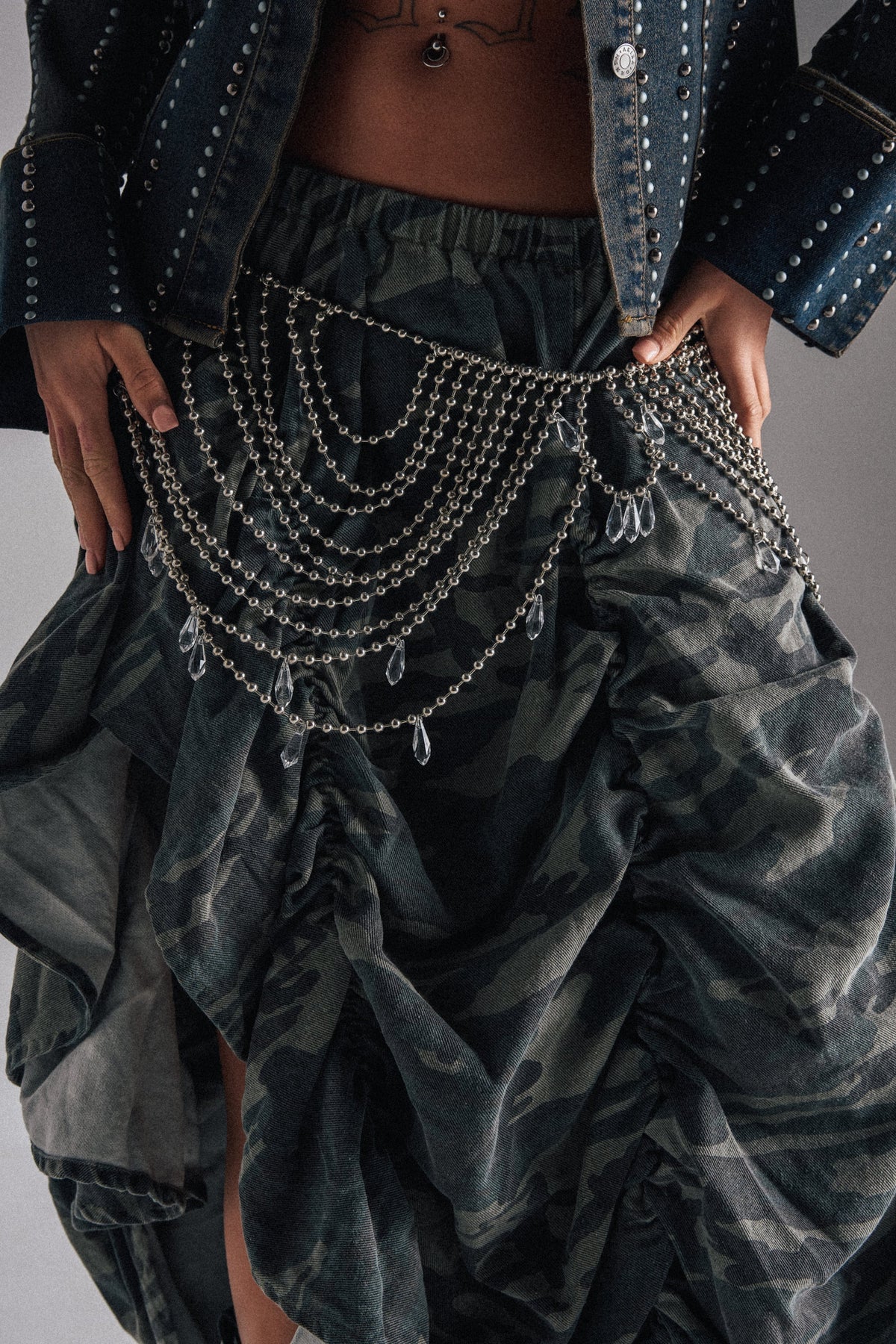 DRIPPIN CHAIN BELT