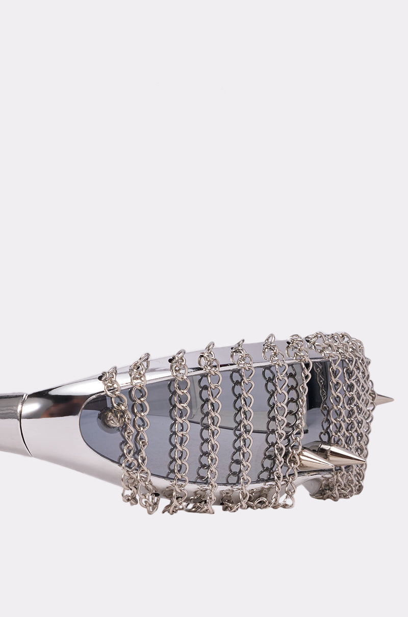 CHAINED DOWN SUNGLASSES