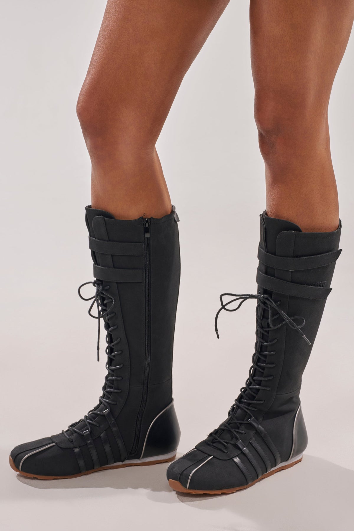 AZALEA WANG OZZY BLACK FLAT SNEAKER
