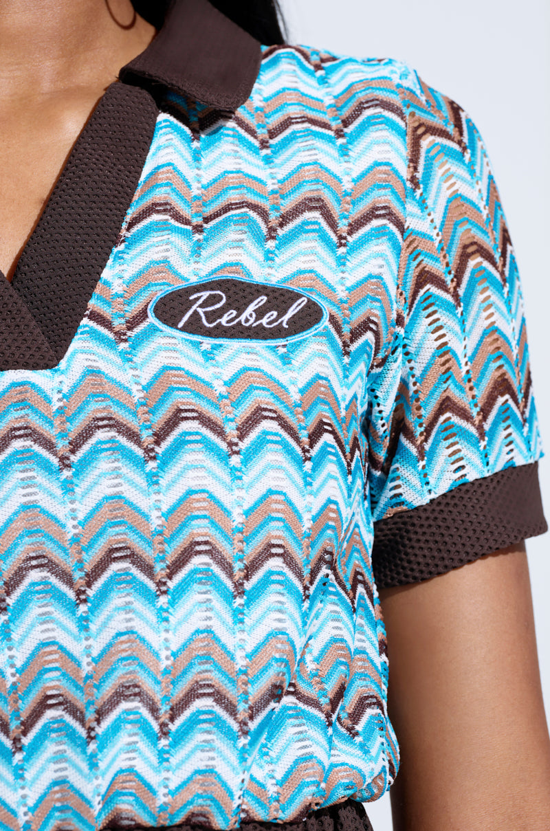 REBEL COLLARED TOP