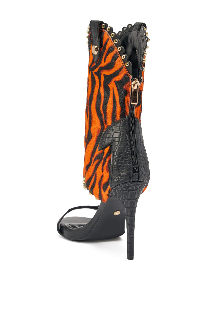AZALEA WANG TAHLIE ORANGE MULTI WESTERN GLADIATOR SANDAL