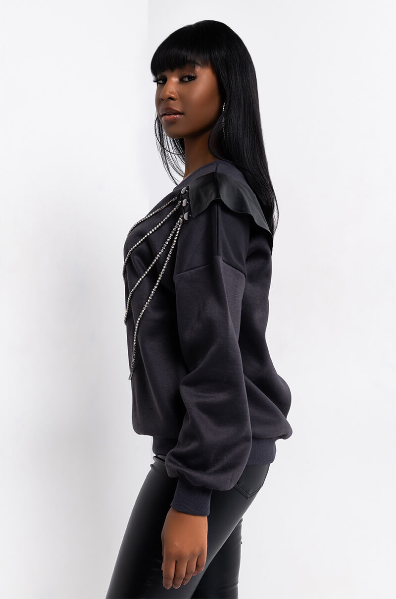 ARLO CHAIN DETAIL SWEATSHIRT