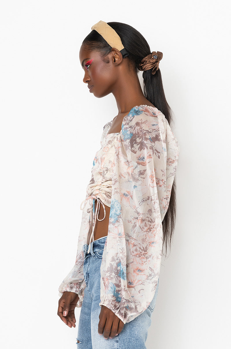 ASTER FLORAL RUCHED CROP BLOUSE