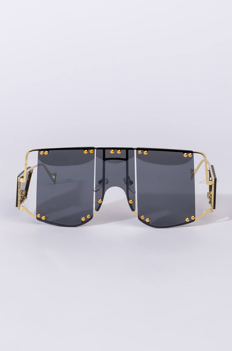 ATL OVERSIZED SUNNIES