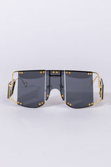 ATL OVERSIZED SUNNIES