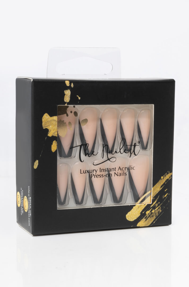 AYLA MEDIUM COFFIN LUXURY PRESS ON NAILS