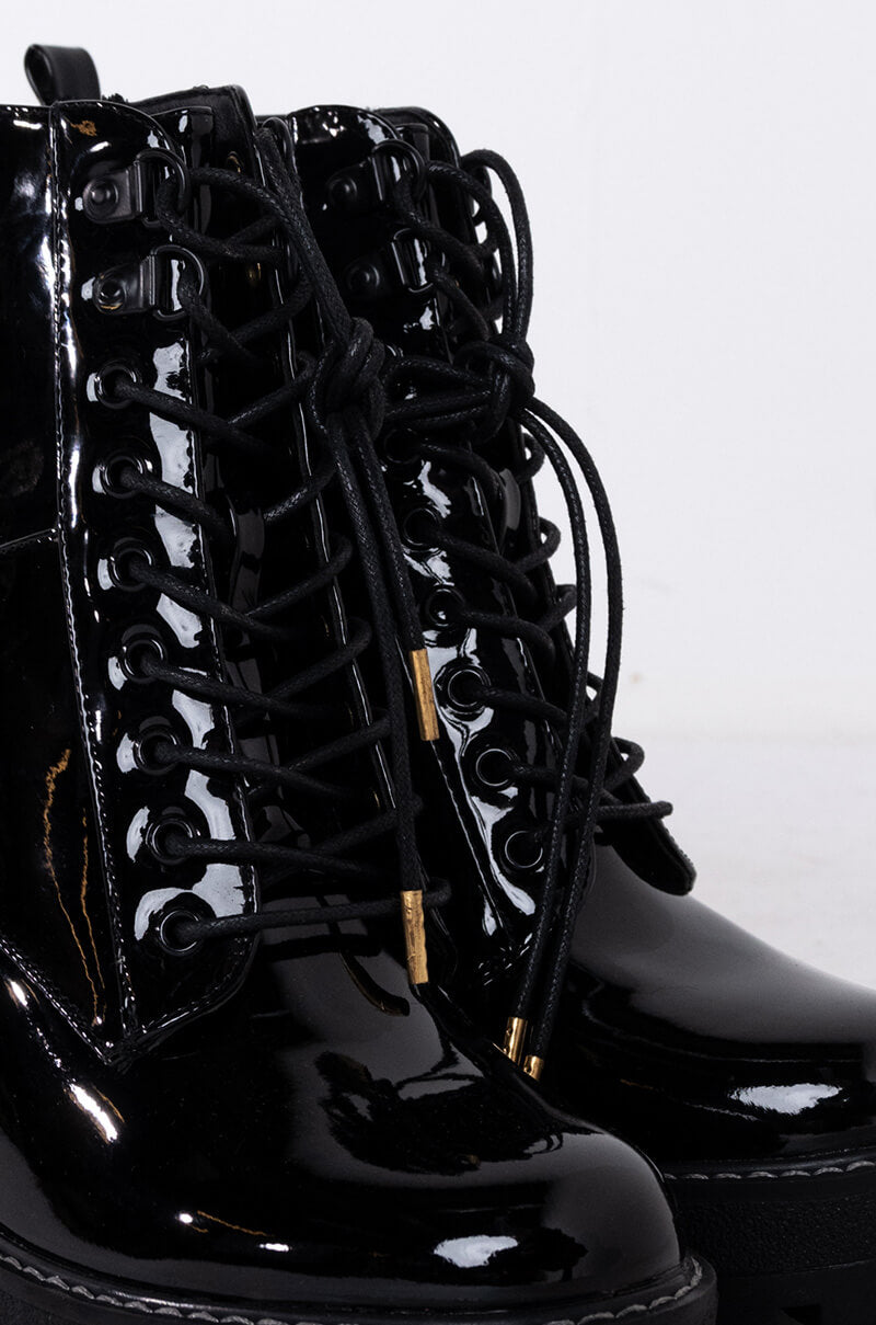 AZALEA WANG CHUNKY HEEL LACE UP BOOTIE BLACK PATENT