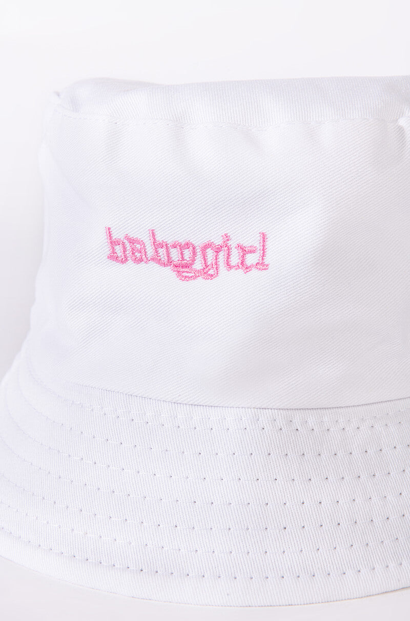 BABYGIRL BUCKET HAT