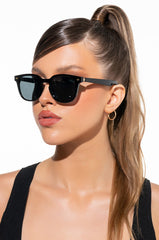 BACK TO BASICS WAYFARERS
