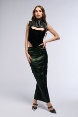 BEYOND ALL EMBELLISHED COLLAR