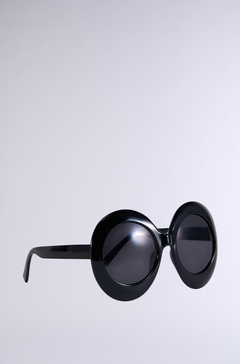 BIG IS BETTER SUNGLASSES