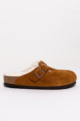 BIRKENSTOCK BOSTON SHEARLING SANDAL IN TAN