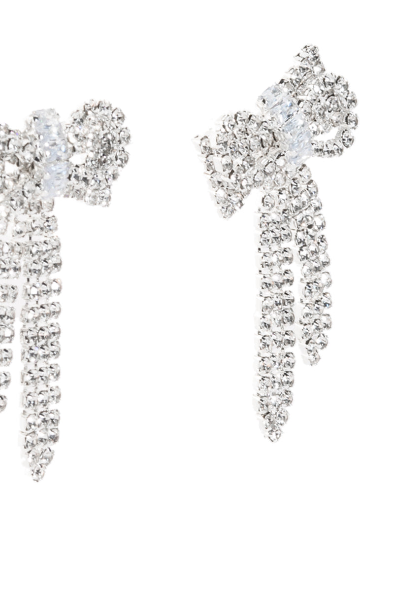 BOW ME EARRING IN SILVER