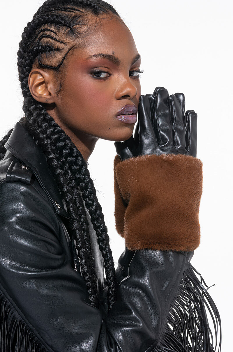 BROWN BEAR CENTRIC GLOVES