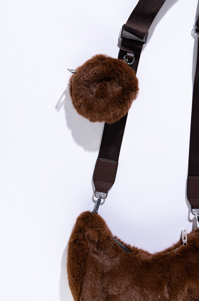 BROWN BEAR FLUFFY PURSE