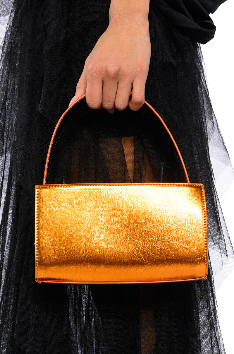 CHEERFUL ORANGE METALLIC BAG
