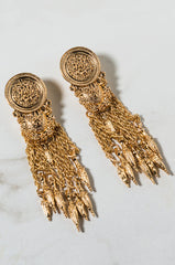 CLUB ROYALE DANGLE EARRING