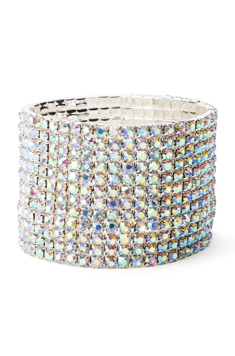 CHAMPION 12 LINE STRETCH BRACELET