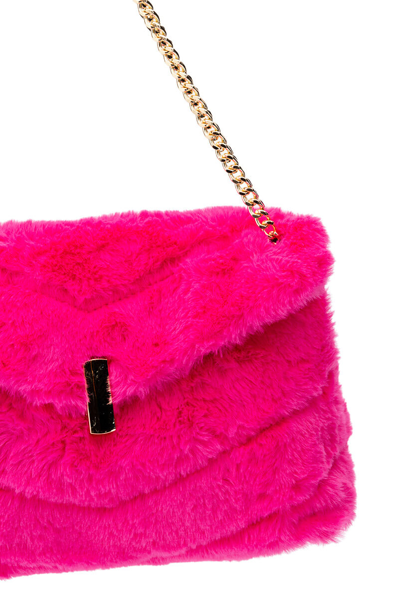 DIVINE FUCHSIA FAUX FUR PURSE