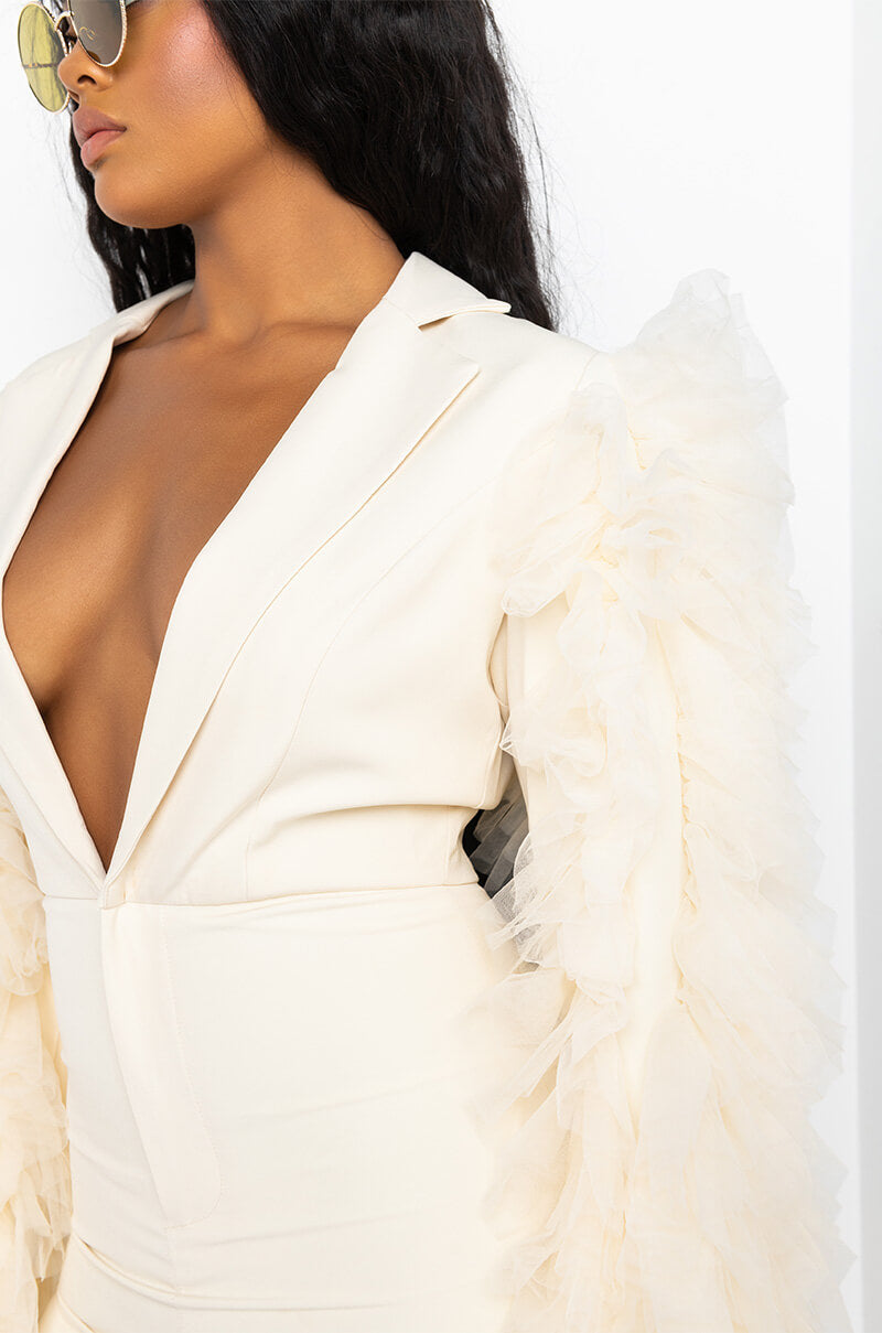 DO THINGS MY OWN WAY FASHION ROMPER IVORY