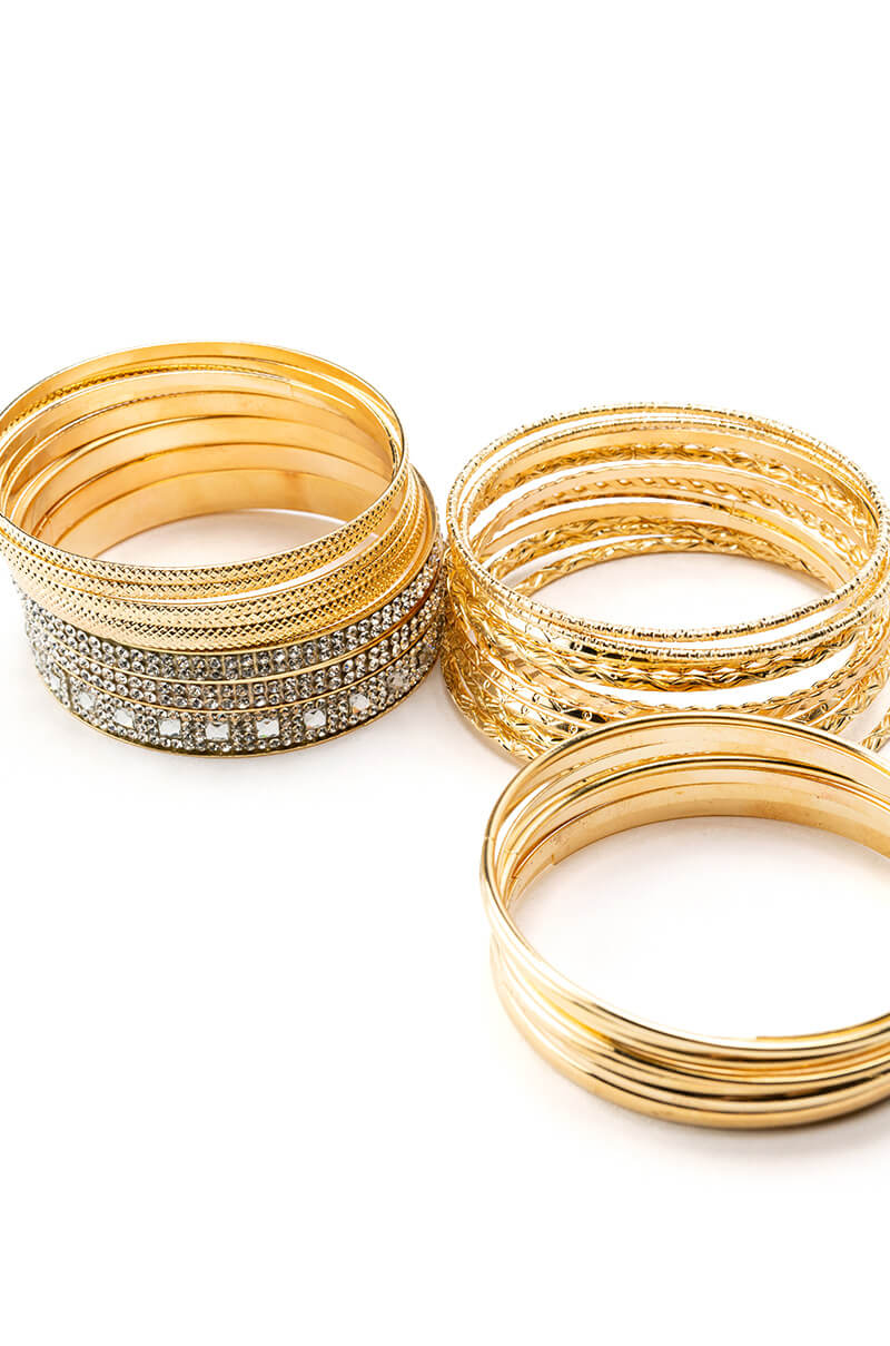 DOING TOO MUCH BANGLE SET