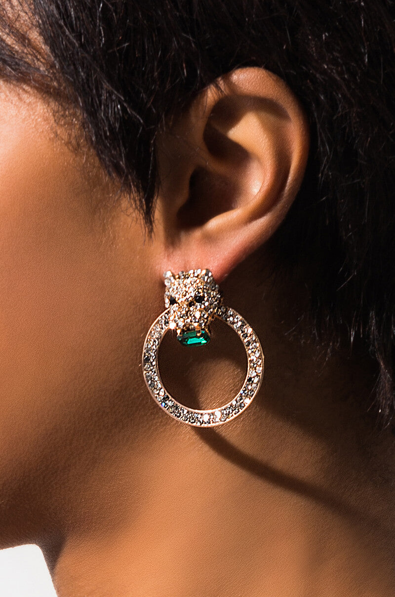EARRING
