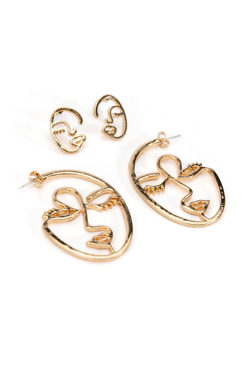 EARRING