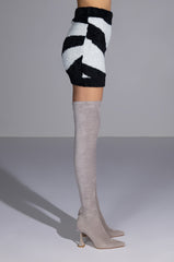EASY DOES IT KNIT MINI SKIRT
