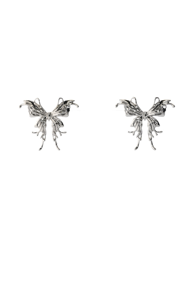BUTTERFLY EARRING