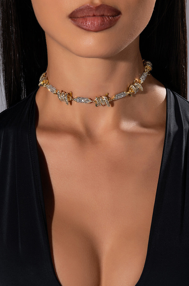 CHOKE ME UP BARBED WIRE CHOKER